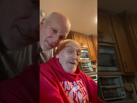 Dad Reacts to New Salinger Baby 👶 ❤️