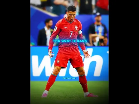 Why The Crowd Is So Happy ? 🤨 #ronaldo #football #fifaworldcup #crowd