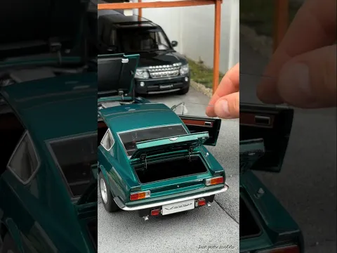 1:18 Aston Martin V8 Vantage Volante by Xiaoguang Model