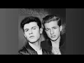 Download Lagu Shawn Mendes - In My Blood feat. Charlie Puth