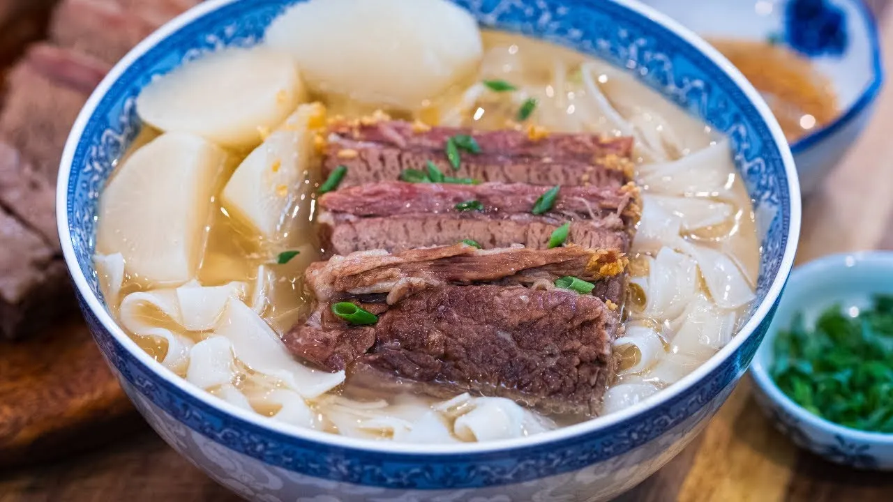 Cantonese Beef Noodle Soup Ho Fun Recipe
