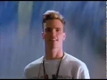 Download Lagu Vanilla Ice - Ice Ice Baby (Official Music Video)