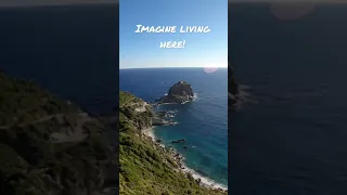 😍 Imagine living in Skopelos, Greece!  😍