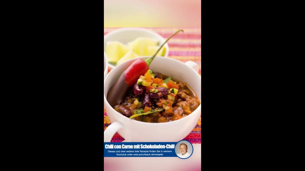 
          
          
          
            
            Alfons Schuhbeck erklärt wie er sein Chili con Carne zubereitet
          
        . 
