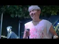 ฉันอยู่ตรงนี้ - ปู แบล็คเฮด [Live at Von Bangsaen]
