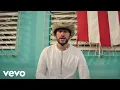 Download Lagu Bad Bunny - VOY A LLeVARTE PA PR (Official Video)