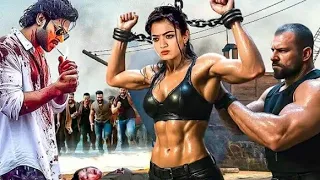 بيختصبوها هما الخمسة علشان هيه كفيفة بس ميعرفوش أن أخوها أسد مخيف ووحش كاسر بيدمرهم ملخص فيلم 