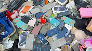 😱Great Day 😍 i Found iPhone 16_17 & Many Samsung_Note 8_9.. | Restore Galaxy S23 Ultra Suck Muddy !!