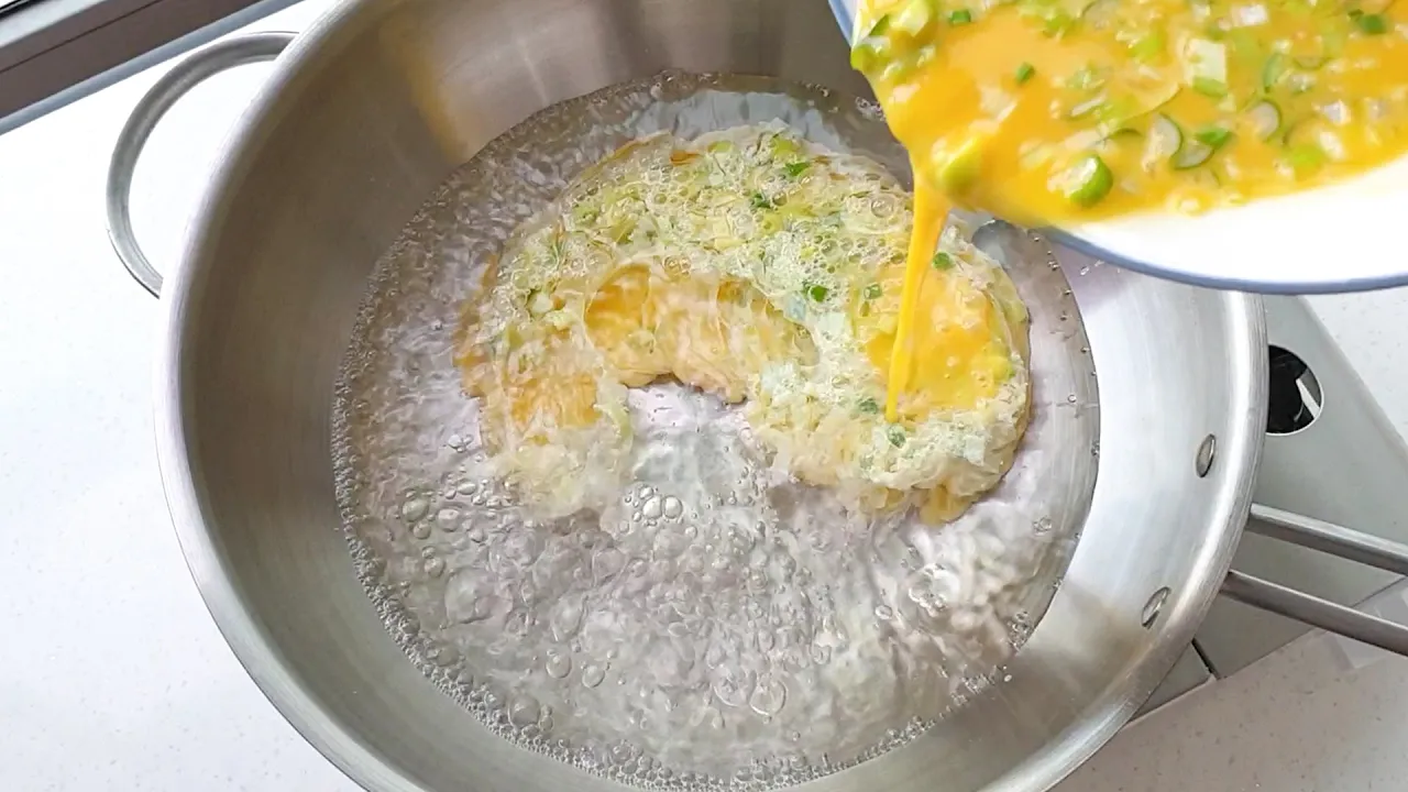 물에 끓이는 계란찜