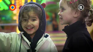 De spin? De botsauto? Wat gaan Puk en Flor doen op de kermis? | Dit ben ik | Kindertijd KRO-NCRV