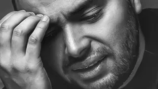 ابات مظلوم وعمري في يوم ما أبات ظالم      دندنها
