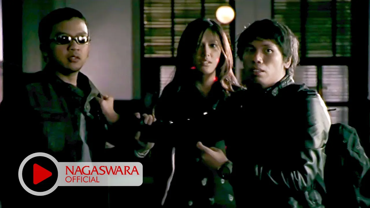Kerispatih - Bila Rasaku Ini Rasamu (Official Music Video NAGASWARA) #music