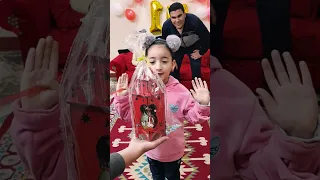 اختارو هدايا بالالوان شوفوا عملوا ايه Shorts 