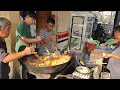 Download Lagu 3 Men, 1 Wok! Amazing Fried Rice Cooking Skills - Indonesian Street Food