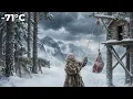 Lagu Widow Battles Cold and Wolves While Lifting a Huge Meat Bag Into Her Treehouse | Survival Yakutia