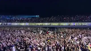 شوفوا أكبر جمهور في موسم الرياض في حفل عمرو دياب 