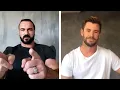 Video di Chris Hemsworth goes one-on-one with Drew McIntyre