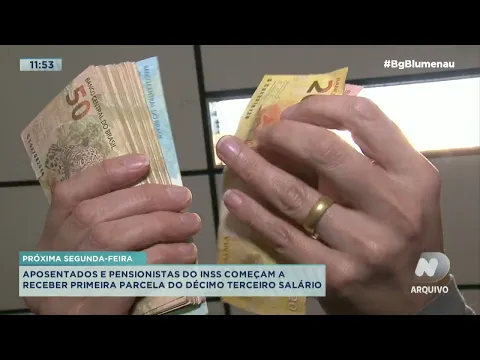 Aposentados e pensionistas do INSS começam a receber primeira parcela do décimo terceiro salário