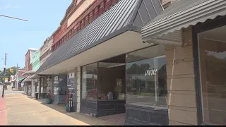 Leaders in Saluda are looking to give away a building downtown