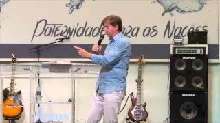 MEVAM OFICIAL - A SIMPLICIDADE DE JESUS, BACIA E TOALHA - Luiz Hermínio