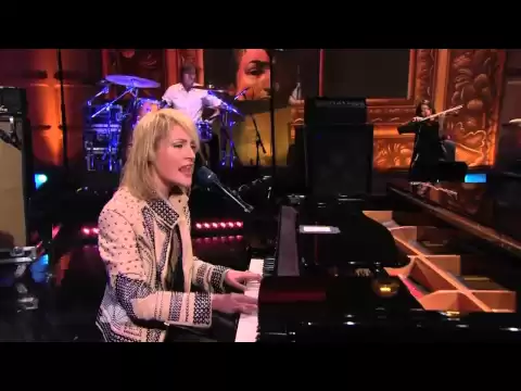 Download MP3 Metric   Eclipse All Yours (Live @ Jay Leno 21 07 2010)