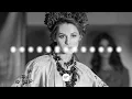 Download Lagu Даниэла Устинова - Все по кругу борются, Remix 2022