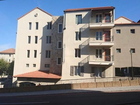 Download MP3 2 Bedroom Flat For Rent in Rosendal, Bellville, Western Cape, South Africa for ZAR 9,500 per month