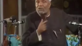 الرضا بما قسمه الله  مقطع رائع  للشيخ الشعراوي رحمه الله دندنها