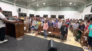 انا فرحان اكيد فرحان 