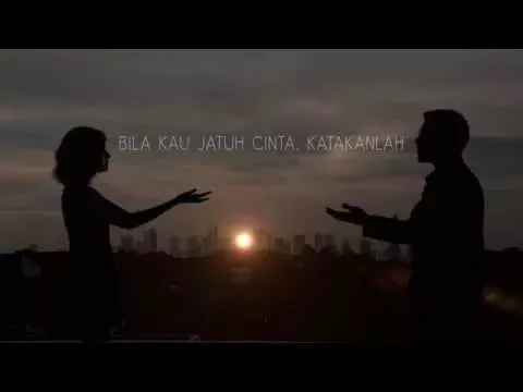 Download MP3 HIVI! - Siapkah Kau 'Tuk Jatuh Cinta Lagi (Official Lyric Video)