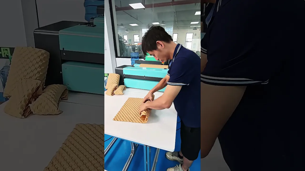 Kraft Paper Bubble Cushion Machine, No Plastic Packaging Needed