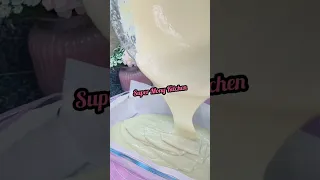 ايديكوا فوق Shorts 