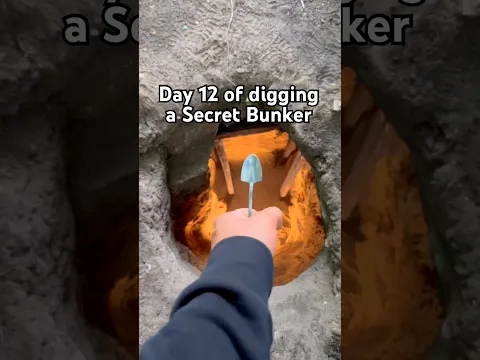 Day 12 digging a Secret Bunker in my mom’s greenhouse! #spoontobunker