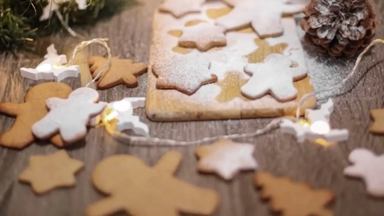 Ich habe für Euch eine einfachen Lebkuchen Rezept Zutaten 250 g Honig 100 g Zucker 125 g Butter 500 . 