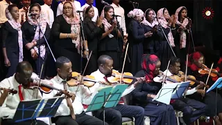 حليوة يا بسامة   كورال كلية الموسيقى        لي  الي الب  روف                        المسرح القومي دندنها