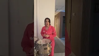 بيسان تغني يا خلي خلاني بالدربكة 