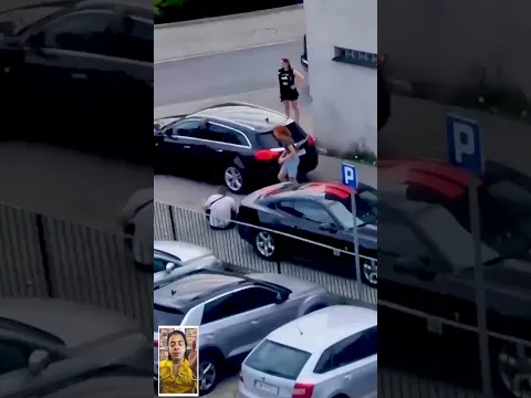 تلاثة من لاعيبة كمال الأجسام بيتفشخروا بعضلاتهم علي راجل غلبان ومراته.. Three stupid bodybuilders 😡