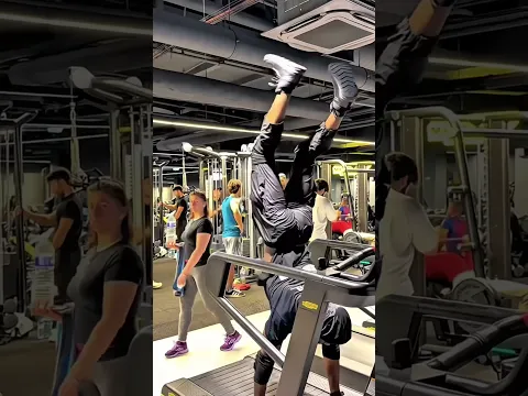 believe in yourself 😳💪 #prank   #gym   #fitness   #short