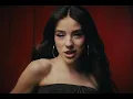 Cris Lora - E UN DELIRIO (Video Oficial)