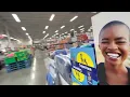 s s