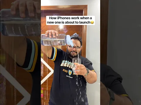 iPhone 18 ki sachai😂 #roast #comedy #funny #shorts #iphone #appleevent #iphone18 #iphone18pro