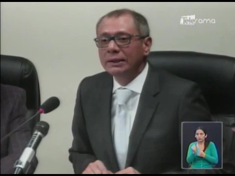 Jorge Glas pide investigación de denuncias por supuesta corrupción