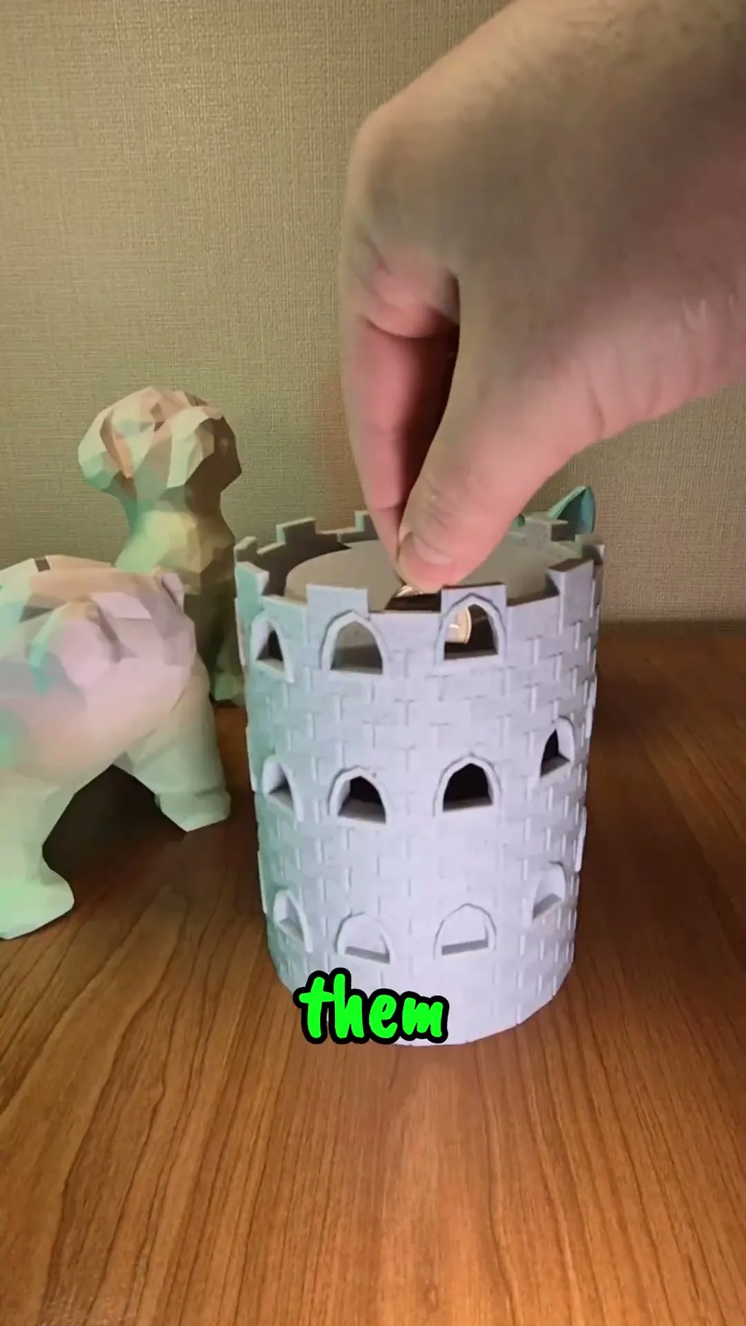 Heart Piggy Bank – Coin Bank with Crochet Pattern Texture