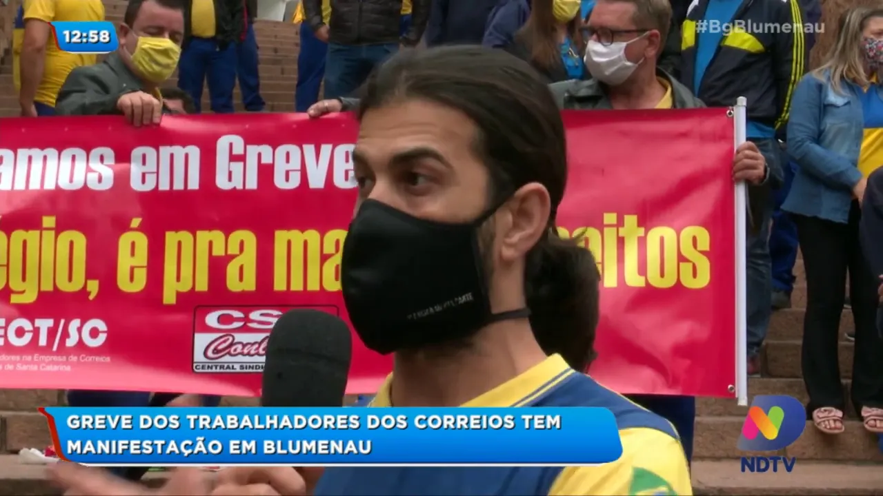 Greve dos trabalhadores dos correios tem manifestação em Blumenau