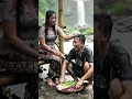 Download Lagu Momen kebersamaan yang hangat di tengah hujan deras #asmr #rain #moments #love #fyp #tranding