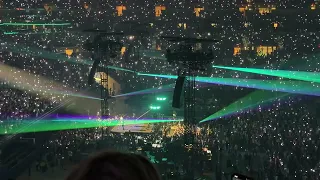 Morgan Wallen Cover me up long intro in Indianapolis Indiana on May 8 2026