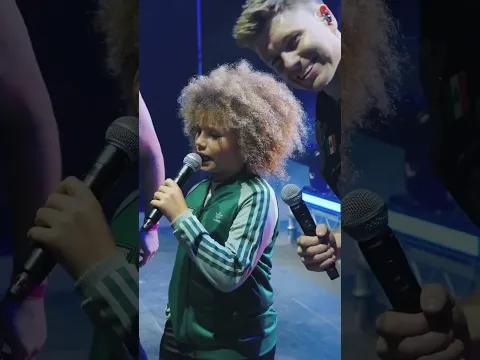 Singing in front of thousands!!