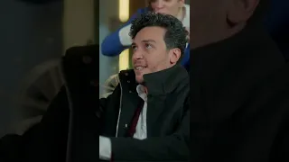 الكابتن بيحاول يثبتلهم أنه مش مجنون الكابتن 