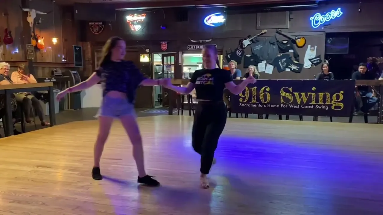 Amber O’Connell & Amanda Morrison @ 916 Swing (6/13/23)