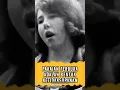 Download Lagu REAKSI PEREMPUAN INGGRIS dengan Pakaian Dress Terbuka 1964 #viral #beritaterbaru #shorts #reaksi